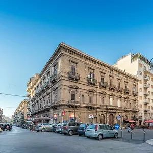 Palazzo Benso Nocleg ze śniadaniem